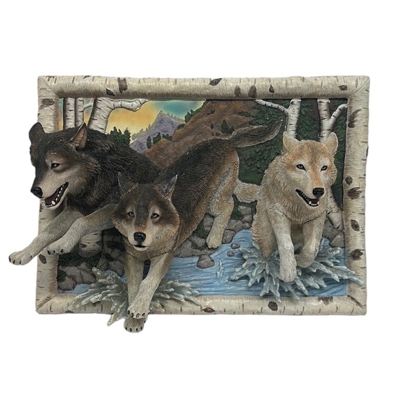 Rare Bradford Exchange "The Force of Nature Living Print" 3D Wolves Wall Art - Picture 5 of 14